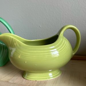 Chartreuse fiestaware gravy boat!